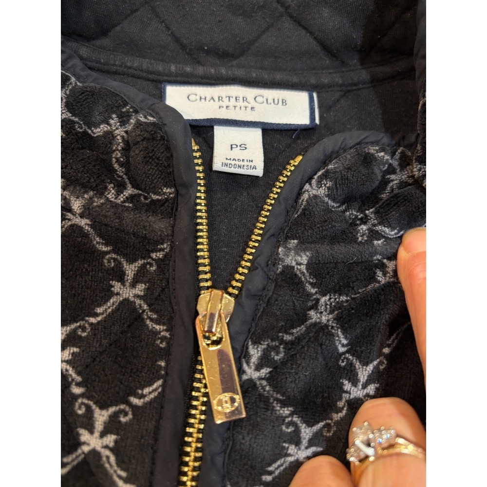 Charter Club Black Velour quilted vest sleeveless pockets womens' petite Small - Picture 3 of 10